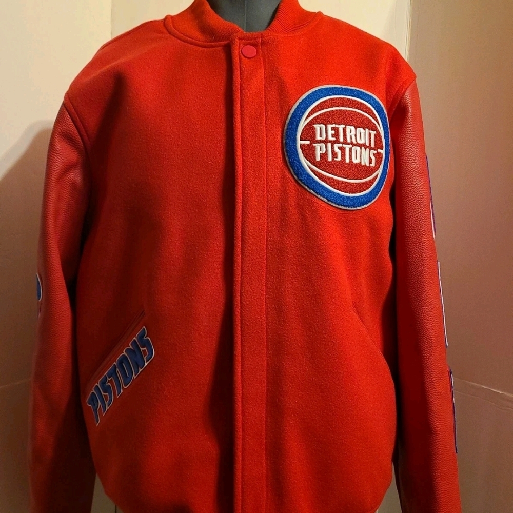 DETROIT PISTONS PRO STANDARD XL VARSITY JACKET NBA BASKETBALL RED BLUE